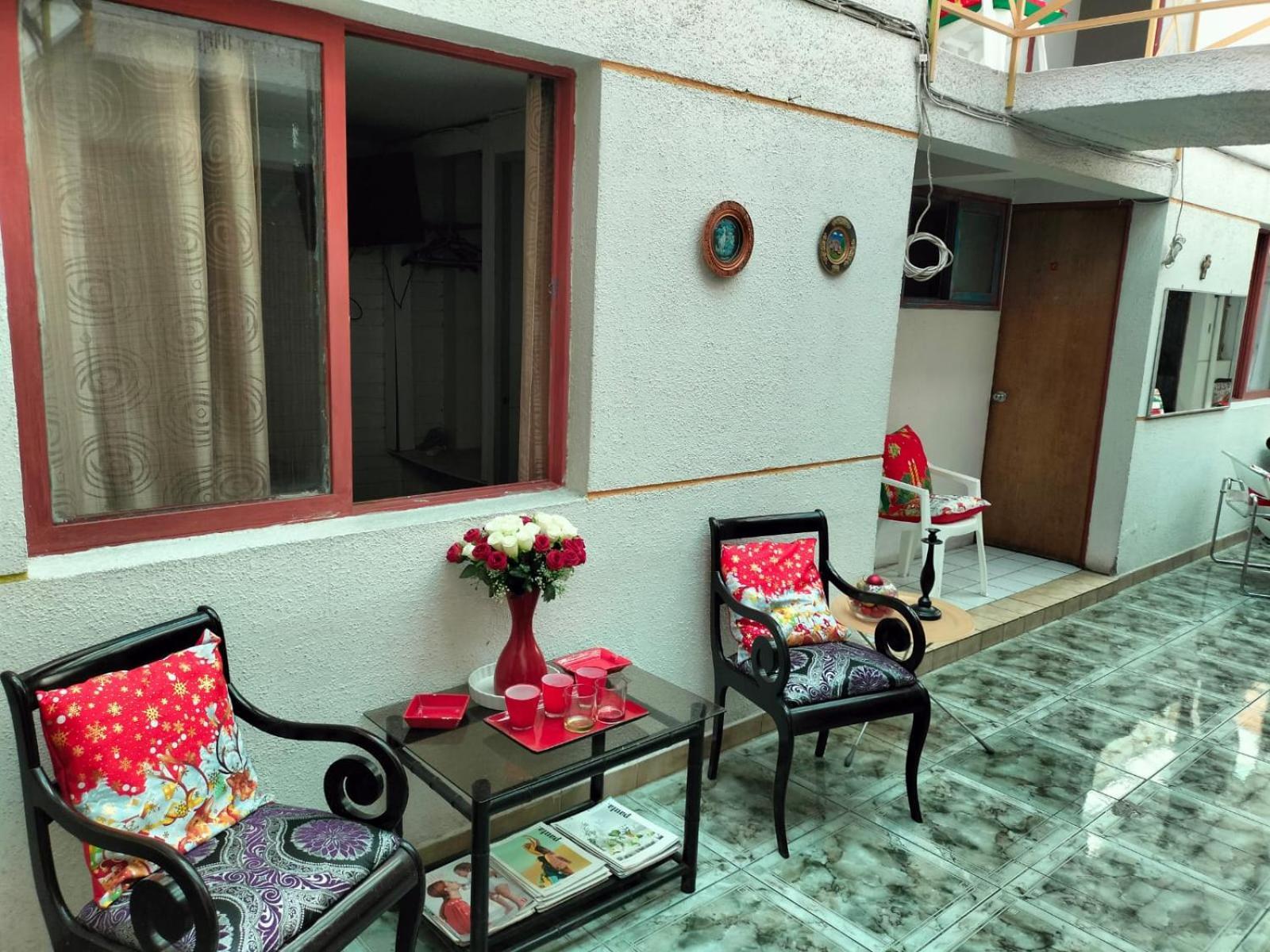 Hotel Angamos, Santiago